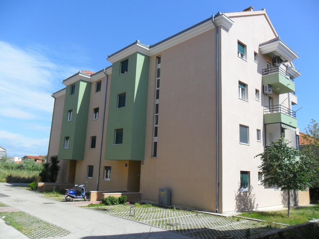 Apartment Ivan Трогир Экстерьер фото
