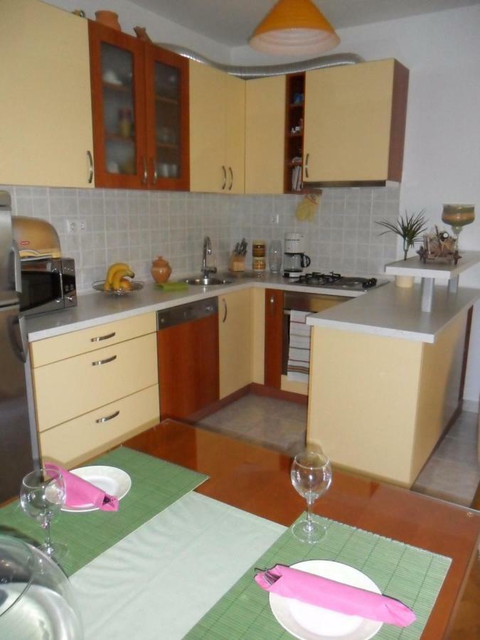 Apartment Ivan Трогир Экстерьер фото