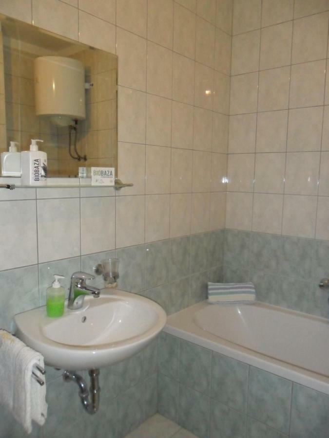 Apartment Ivan Трогир Экстерьер фото